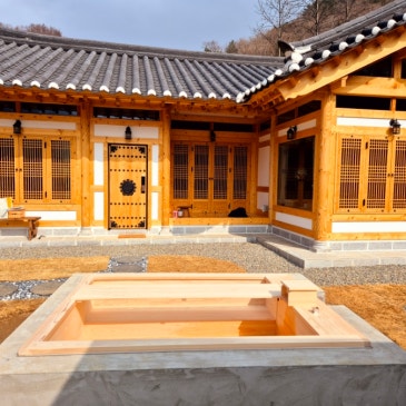 강촌 한옥펜션 히노끼 노천탕 현장 사진